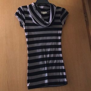 Derek Heart long T Shirt Small